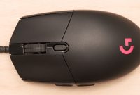 Razer Viper 8KHz vs Logitech G Pro wired gaming mouse