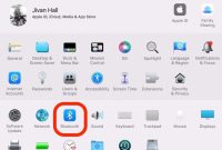 How to connect non-Apple Bluetooth headphones to a MacBook